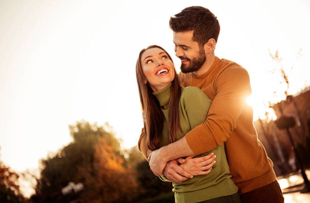 Emotional Intelligence in the Hotwife Lifestyle: Communication, Trust, and Growth
