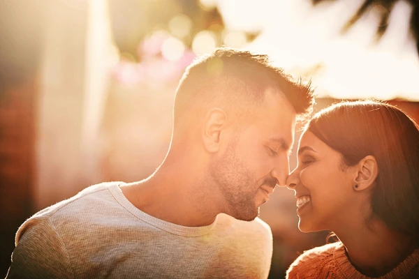 Listening to Instincts: Emotional Intelligence and Red Flags in Modern Lifestyle Communities