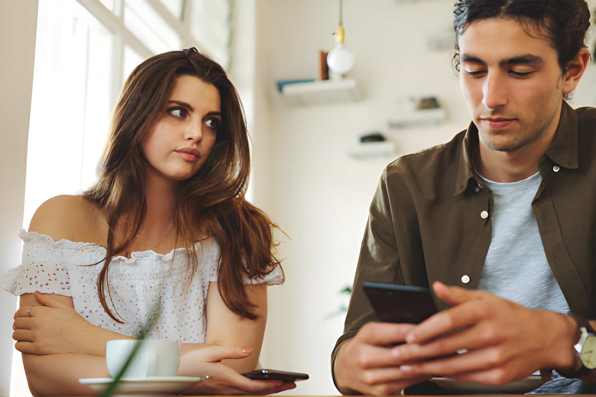 Protecting Privacy and Trust: How SwingersNest Couples Stay Safe On- and Offline